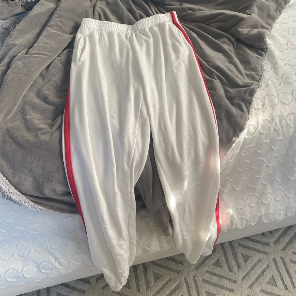 Brandy Melville white sweatpants with red stripes